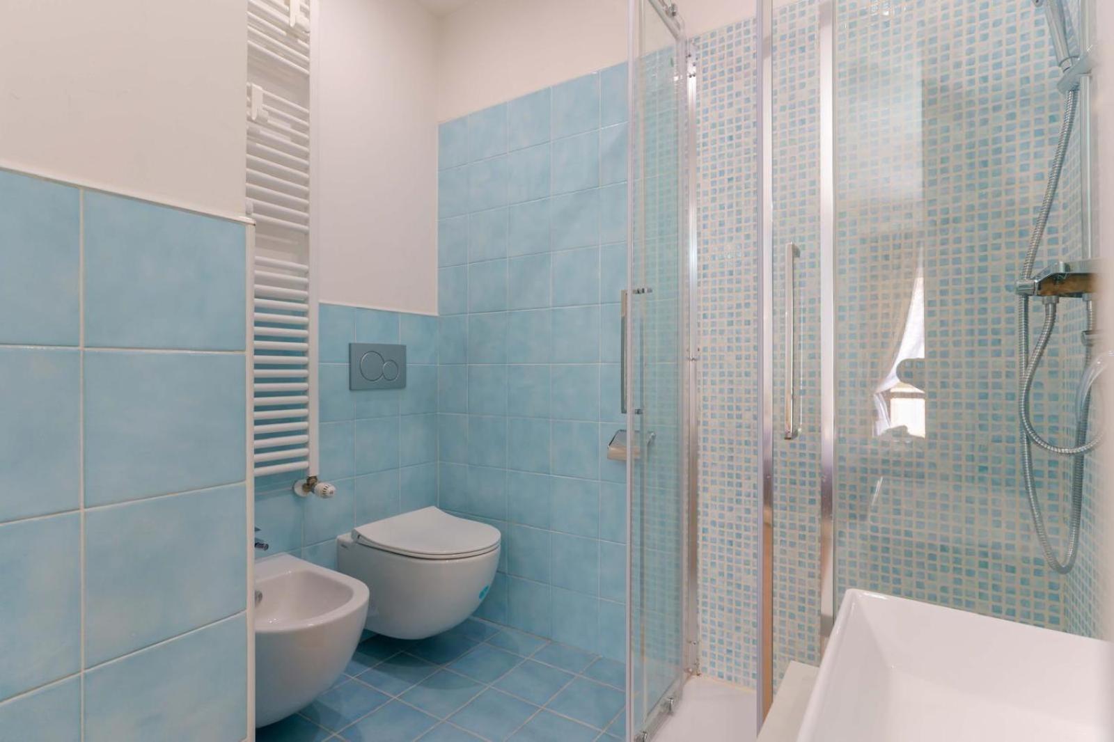 Al Teatro Lirico Hotel Cagliari Ngoại thất bức ảnh