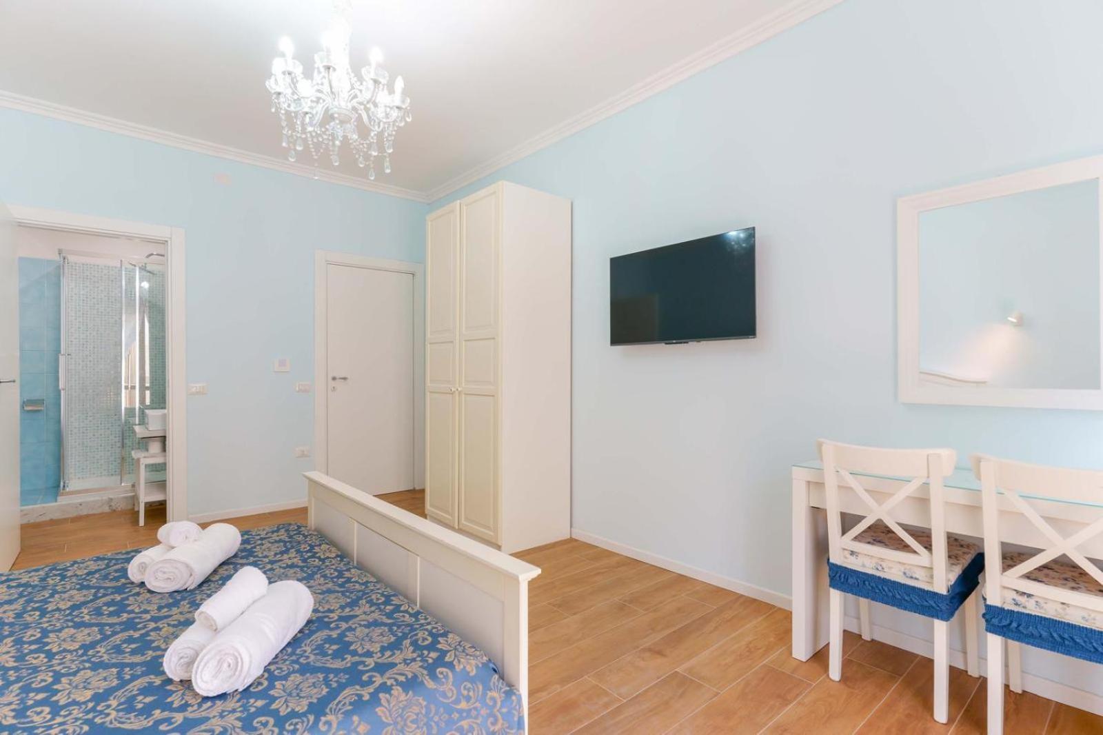 Al Teatro Lirico Hotel Cagliari Ngoại thất bức ảnh